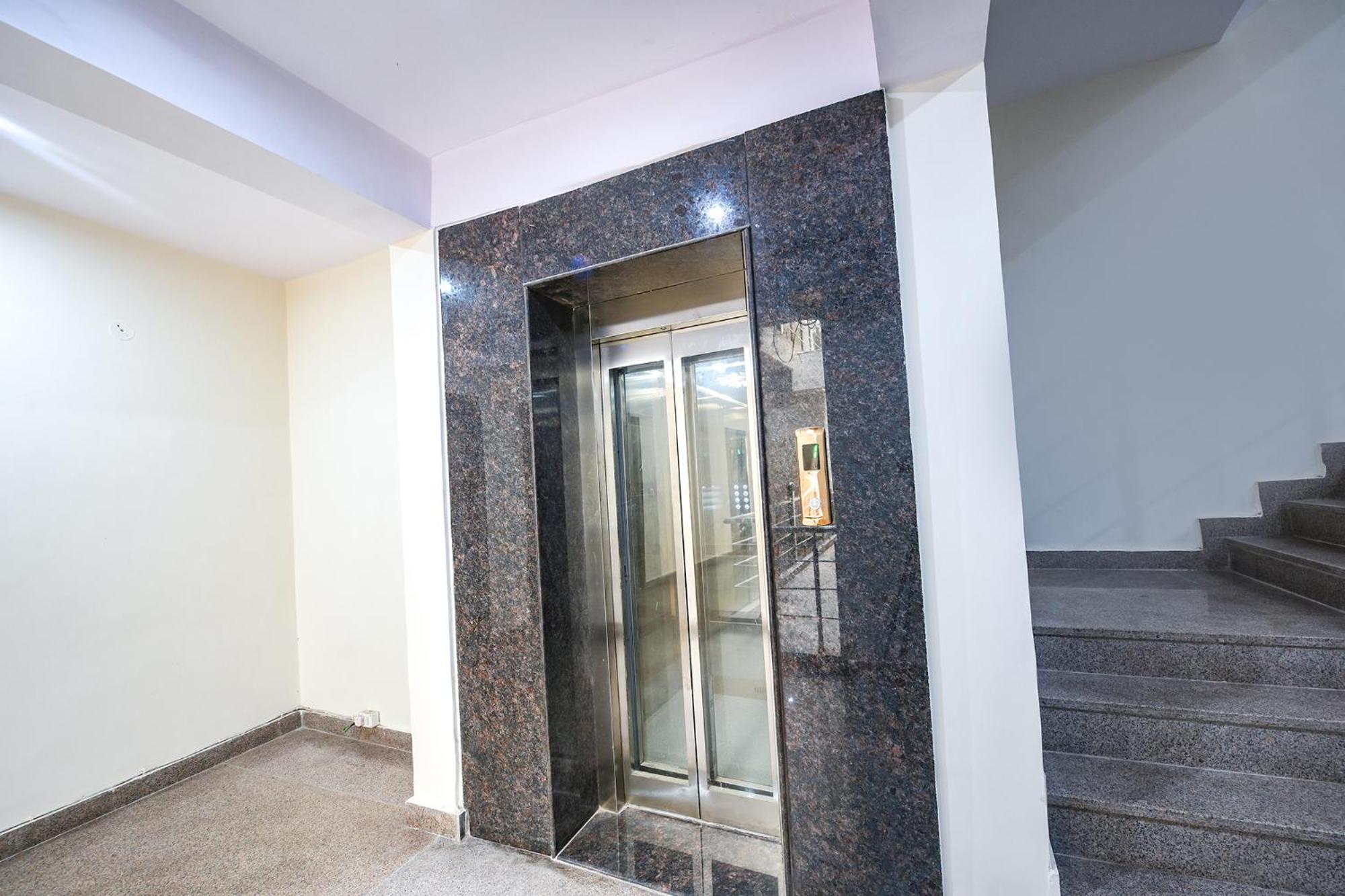 Fabhotel The Yashobhumi Near Yashobhoomi Convention Centre دلهي المظهر الخارجي الصورة